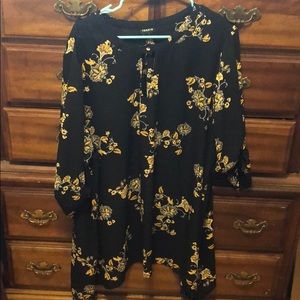 Torrid floral tunic size 3